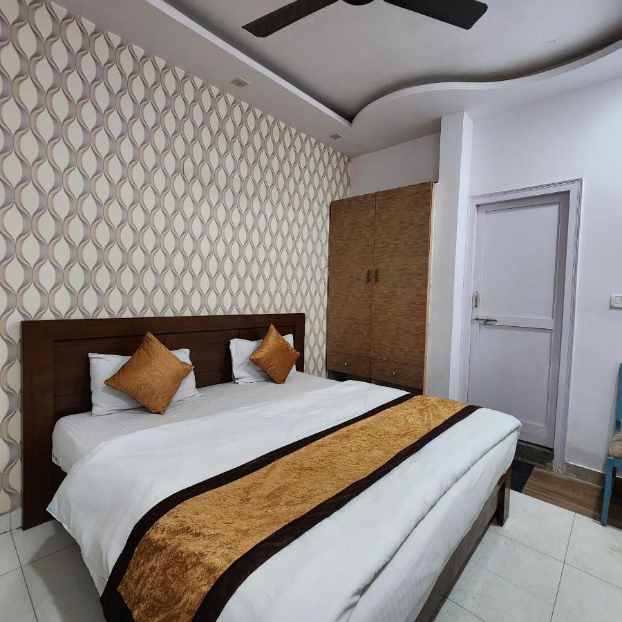Royal Afghan 3* New Delhi